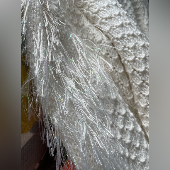 Vintage Designer Vivienne Poy sweater.Elegant with eyelash iridescent details - Picture 3 of 7